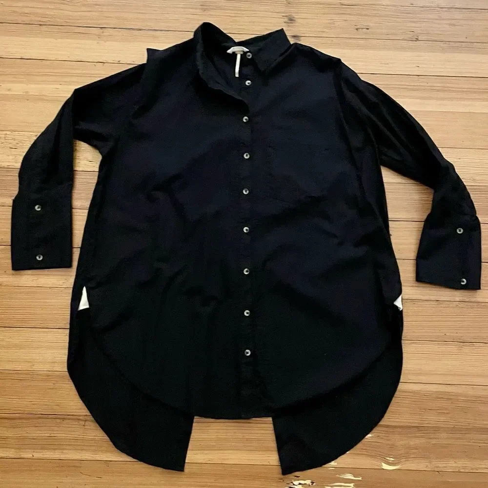 Free People the Daily Shirt. Size S.